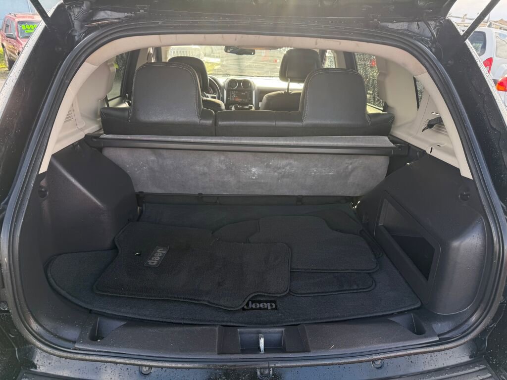 Used 2014 Jeep Compass Limited image 10