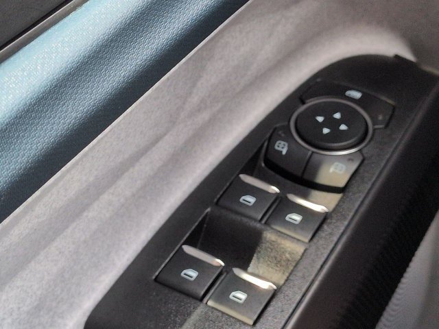 New 2026 Ford Maverick XLT w/ XLT Luxury Package FWD image 23