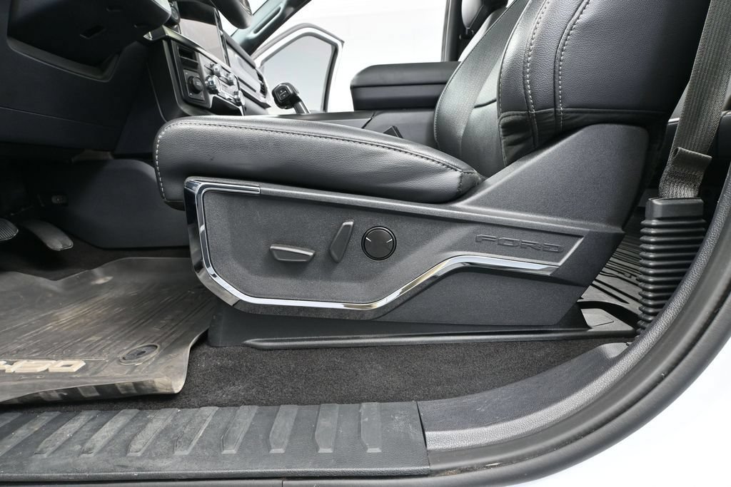 Used 2024 Ford F150 Lariat AWD/4WD image 16
