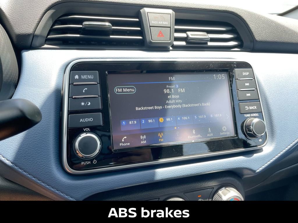 New 2025 Nissan Versa SV w/ Trunk Package image 28