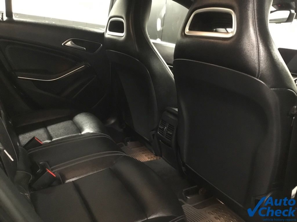 Used 2019 Mercedes-Benz CLA 250 4MATIC image 33