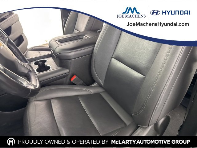 Used 2023 Chevrolet Suburban LT w/ LT Signature Plus Package image 21