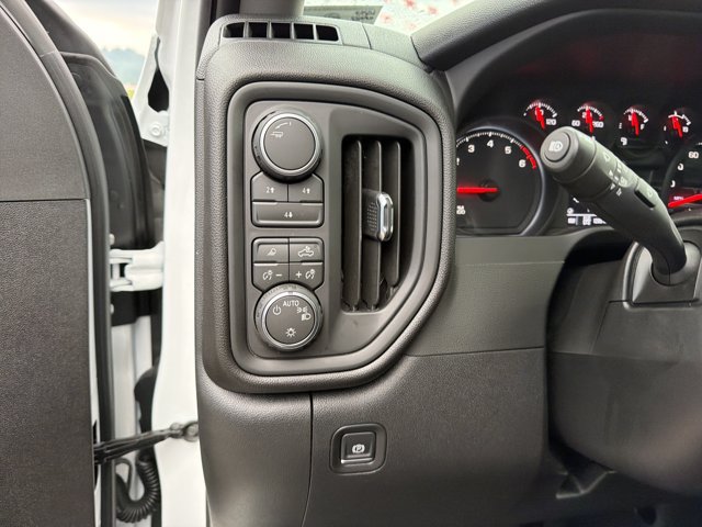 Used 2026 Chevrolet Silverado 2500 Custom w/ Custom Convenience Package AWD/4WD image 18