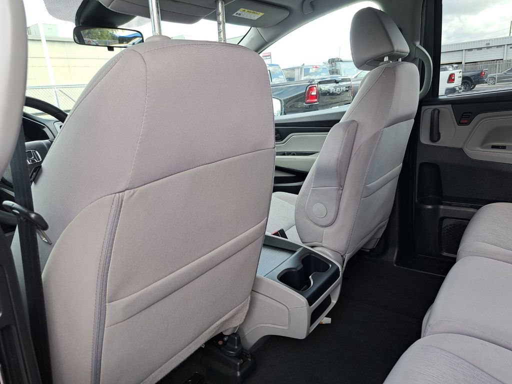 Used 2023 Honda Odyssey EX image 24
