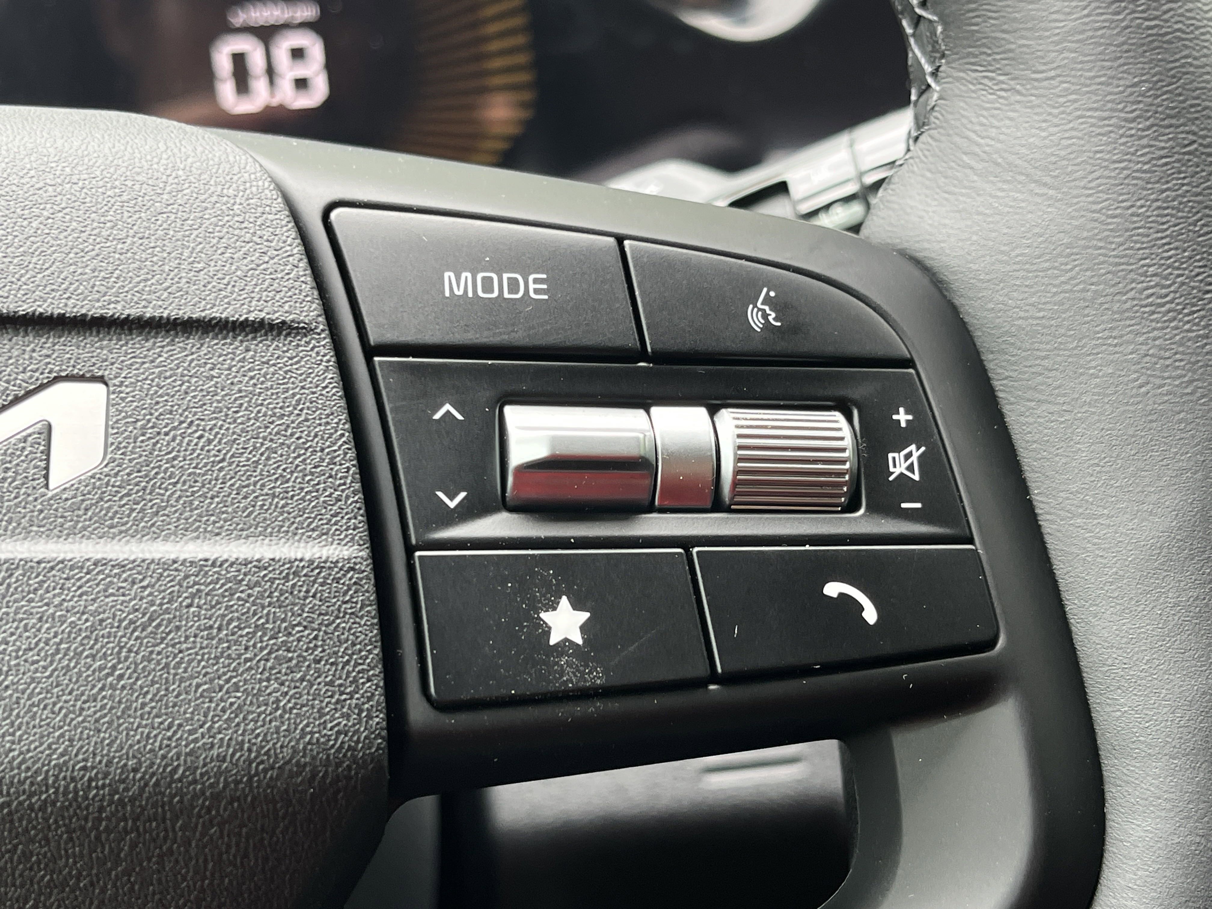 New 2026 Kia Sportage EX w/ EX Panorama Roof Package image 15