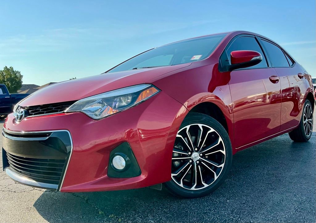 Used 2016 Toyota Corolla S FWD image 2