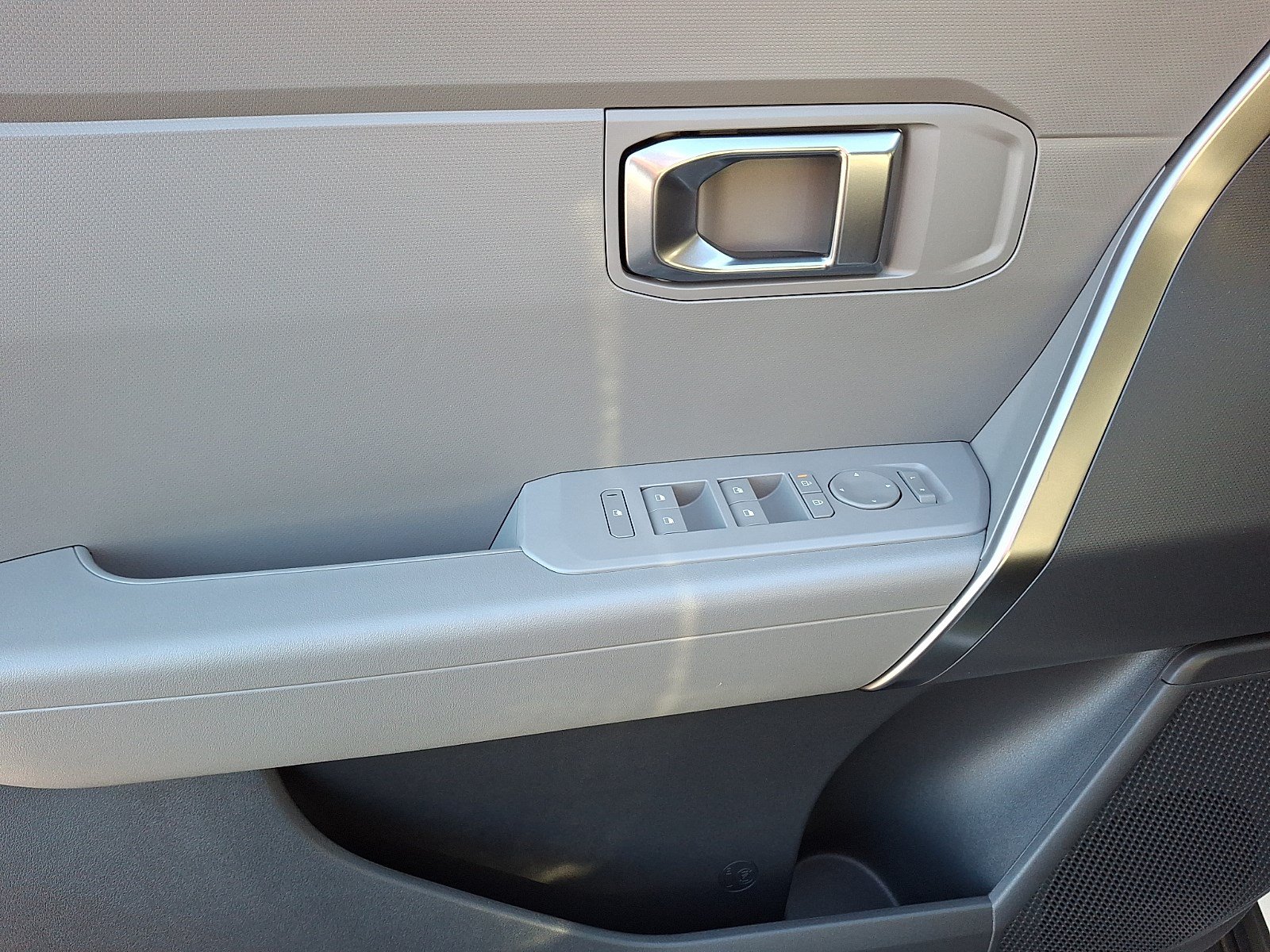 New 2027 Kia Seltos LX FWD image 5
