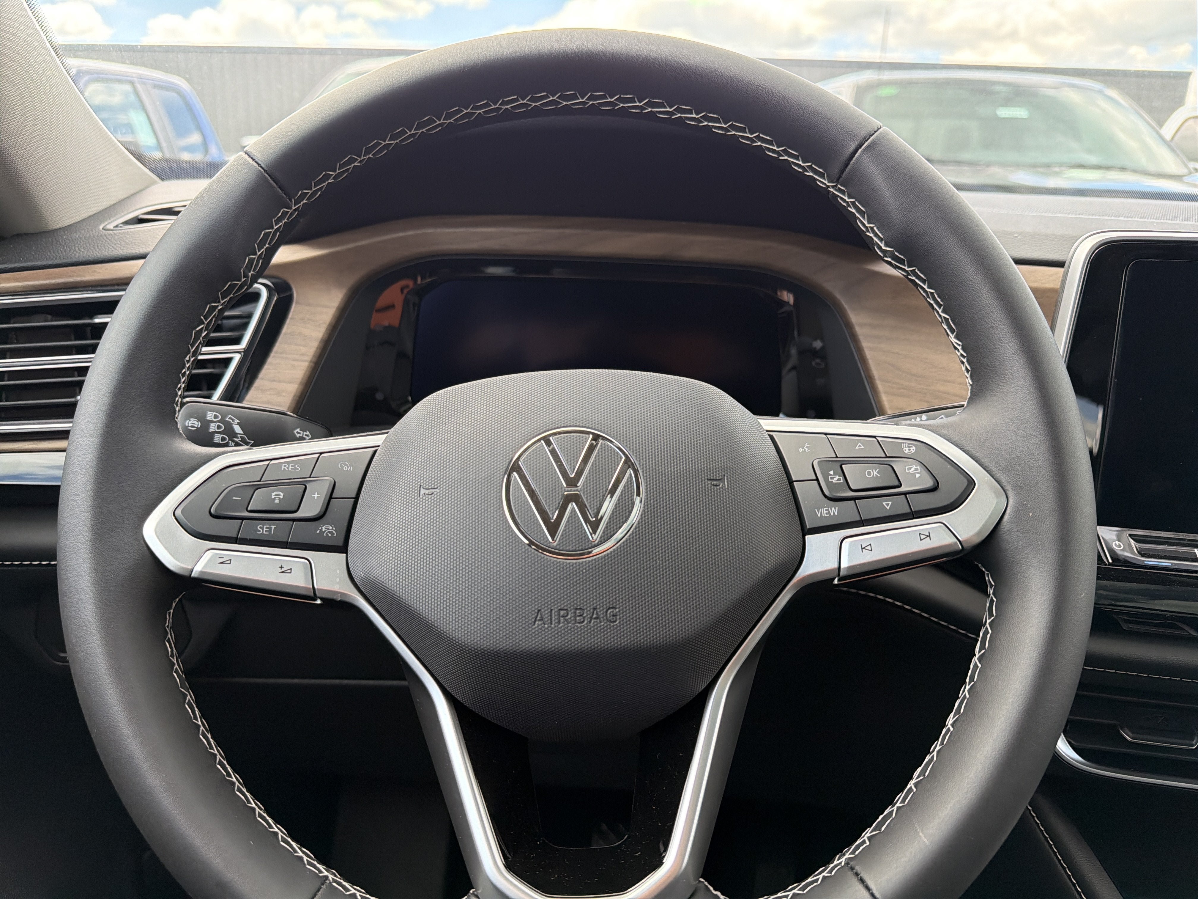 New 2026 Volkswagen Atlas SE AWD/4WD image 14