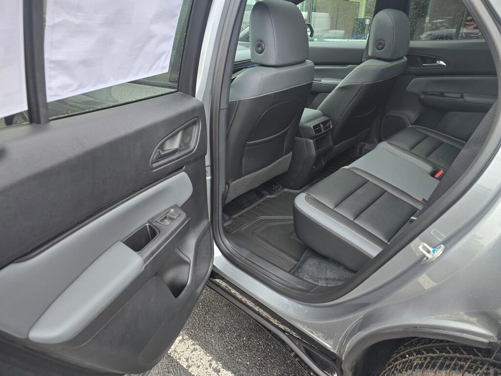 New 2025 Honda Prologue Touring image 13