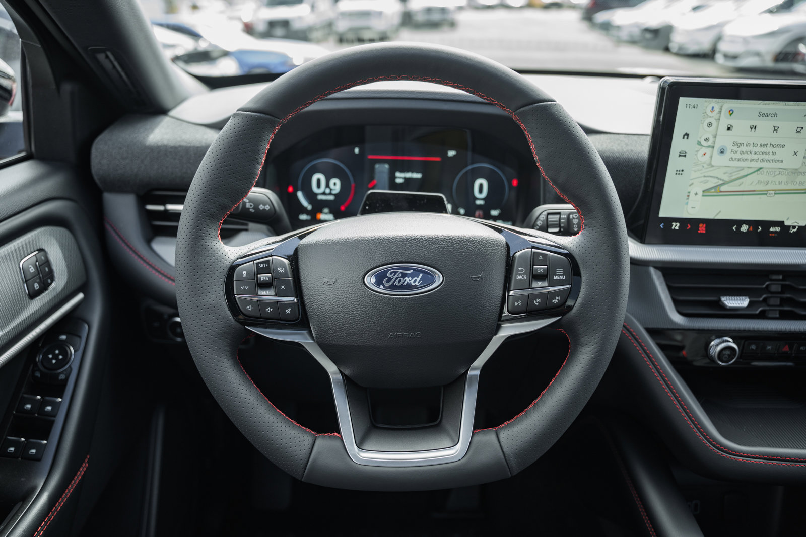 New 2026 Ford Explorer ST-Line w/ ST-Line Street Pack image 32