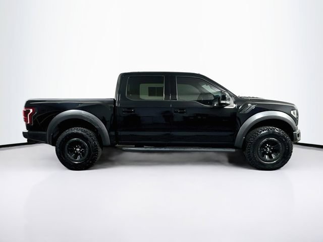 Used 2018 Ford F150 Raptor w/ Equipment Group 802A Luxury AWD/4WD image 10