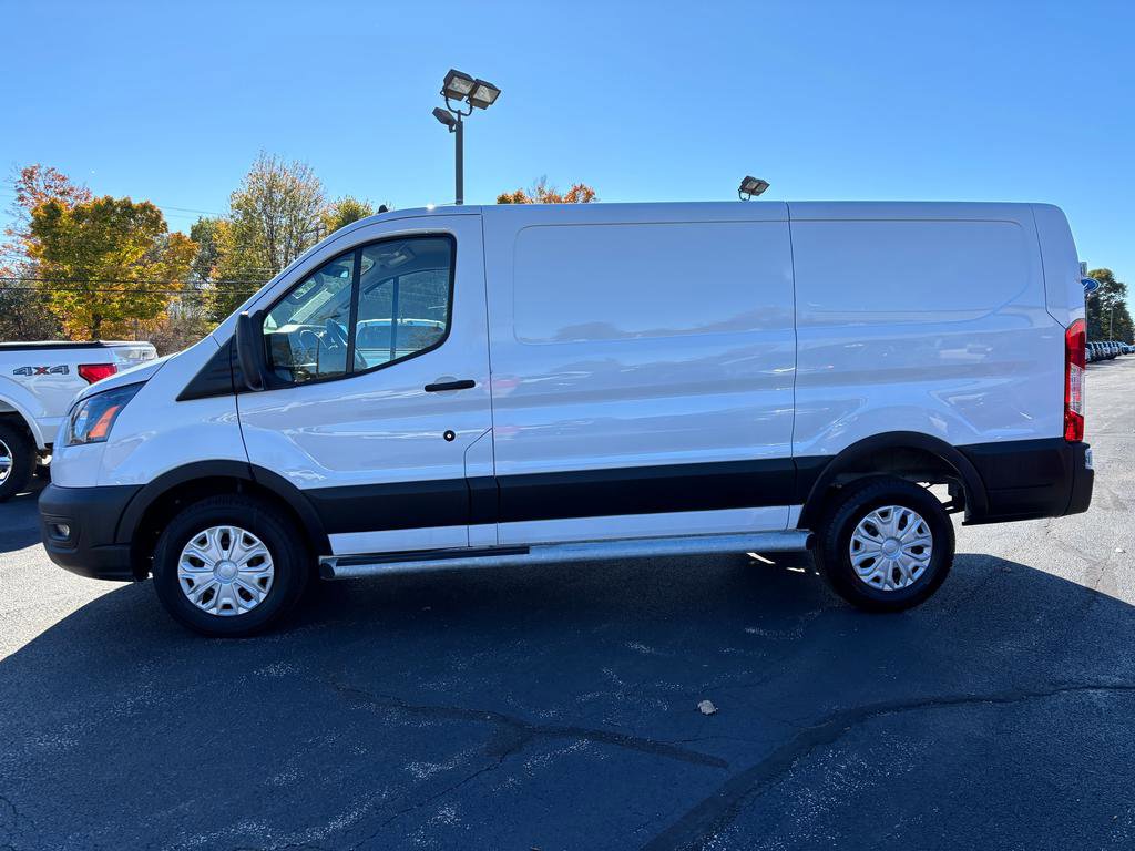Used 2024 Ford Transit 250 Low Roof w/ Exterior Upgrade Package image 4