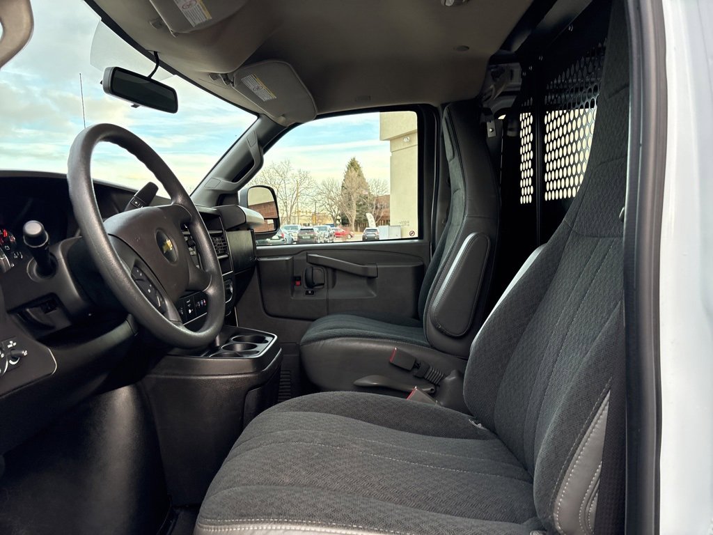Used 2024 Chevrolet Express 2500 w/ Driver Convenience Package image 9