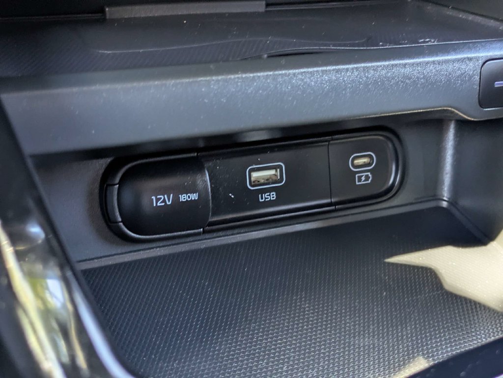 Used 2023 Kia Soul S FWD image 17