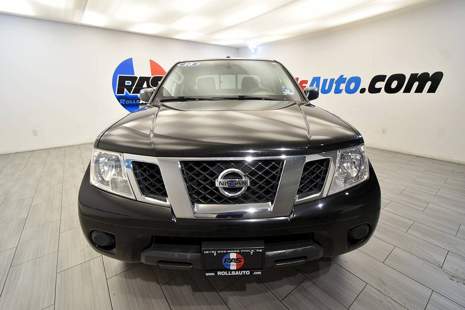 Used 2018 Nissan Frontier SV AWD/4WD image 8