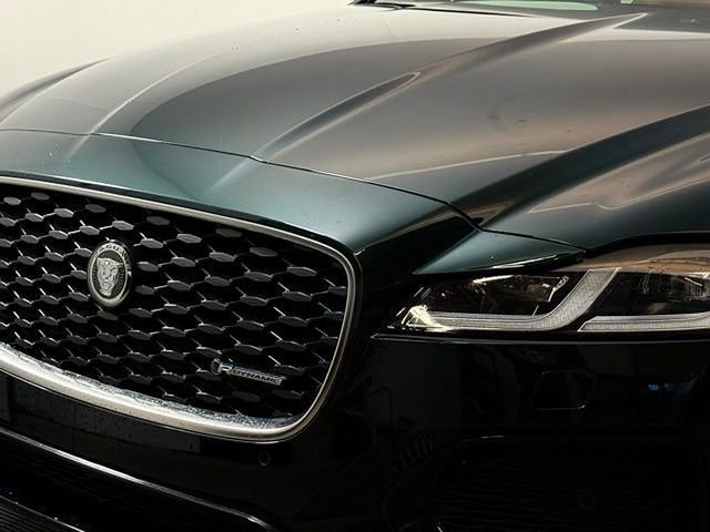 New 2024 Jaguar XF R-Dynamic SE image 12