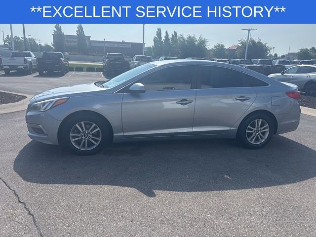 Used 2015 Hyundai Sonata SE image 7