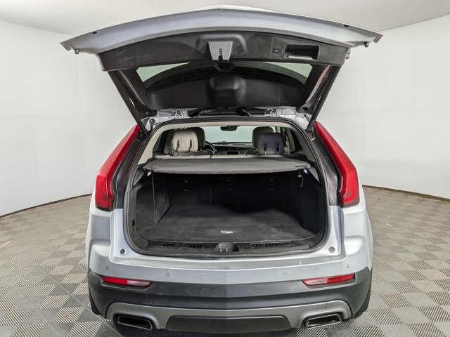 Used 2020 Cadillac XT4 Premium Luxury w/ Enhanced Visibility Package image 12