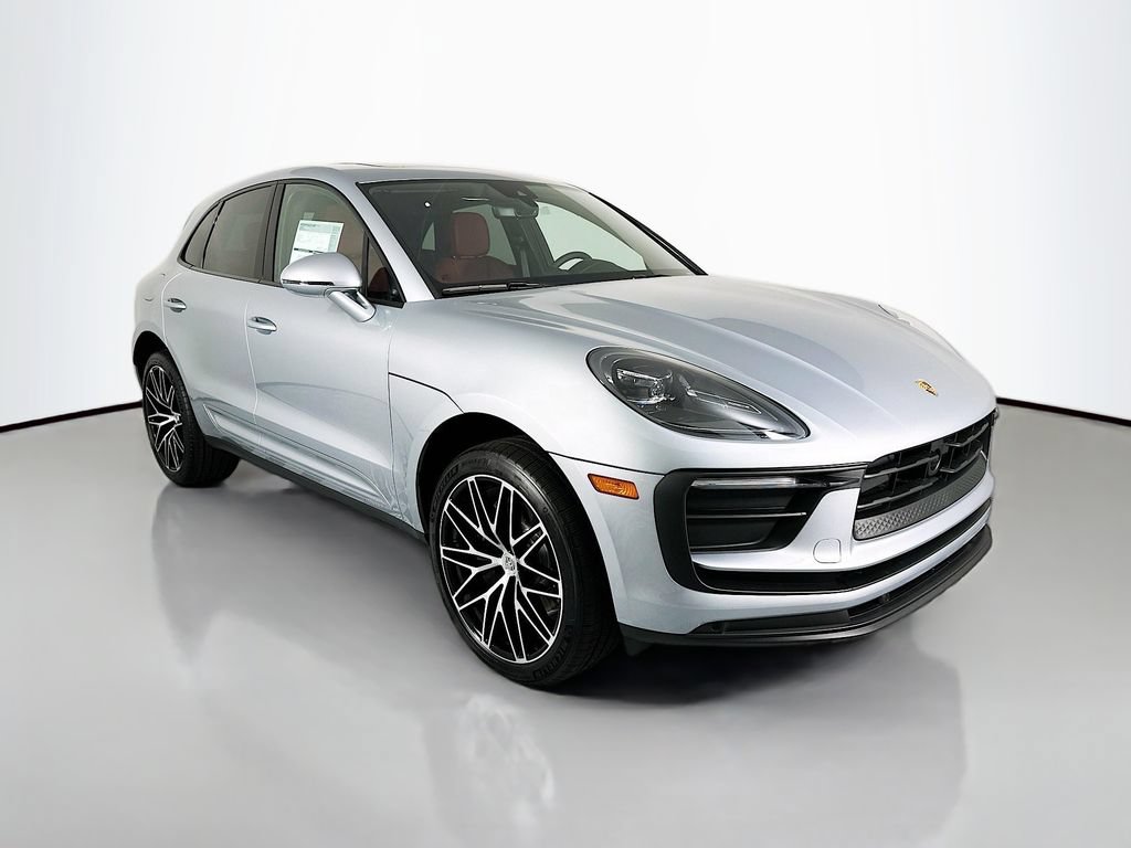 New 2026 Porsche Macan AWD/4WD image 7