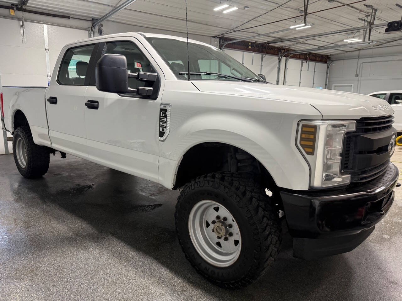Used 2019 Ford F350 XL AWD/4WD image 4