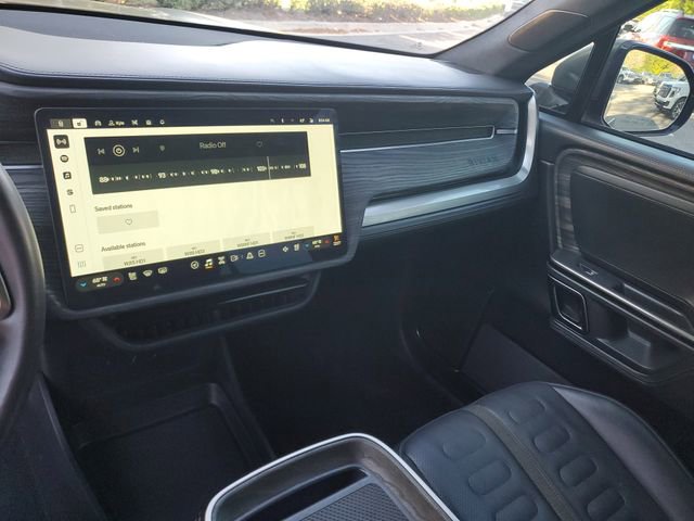 Used 2022 Rivian R1S Launch Edition image 25