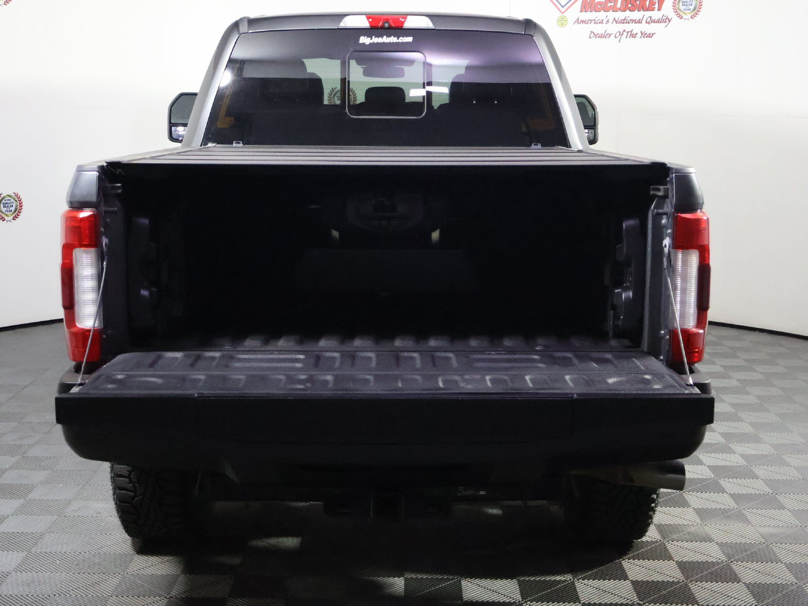 Used 2017 Ford F250 4x4 Crew Cab Super Duty image 12