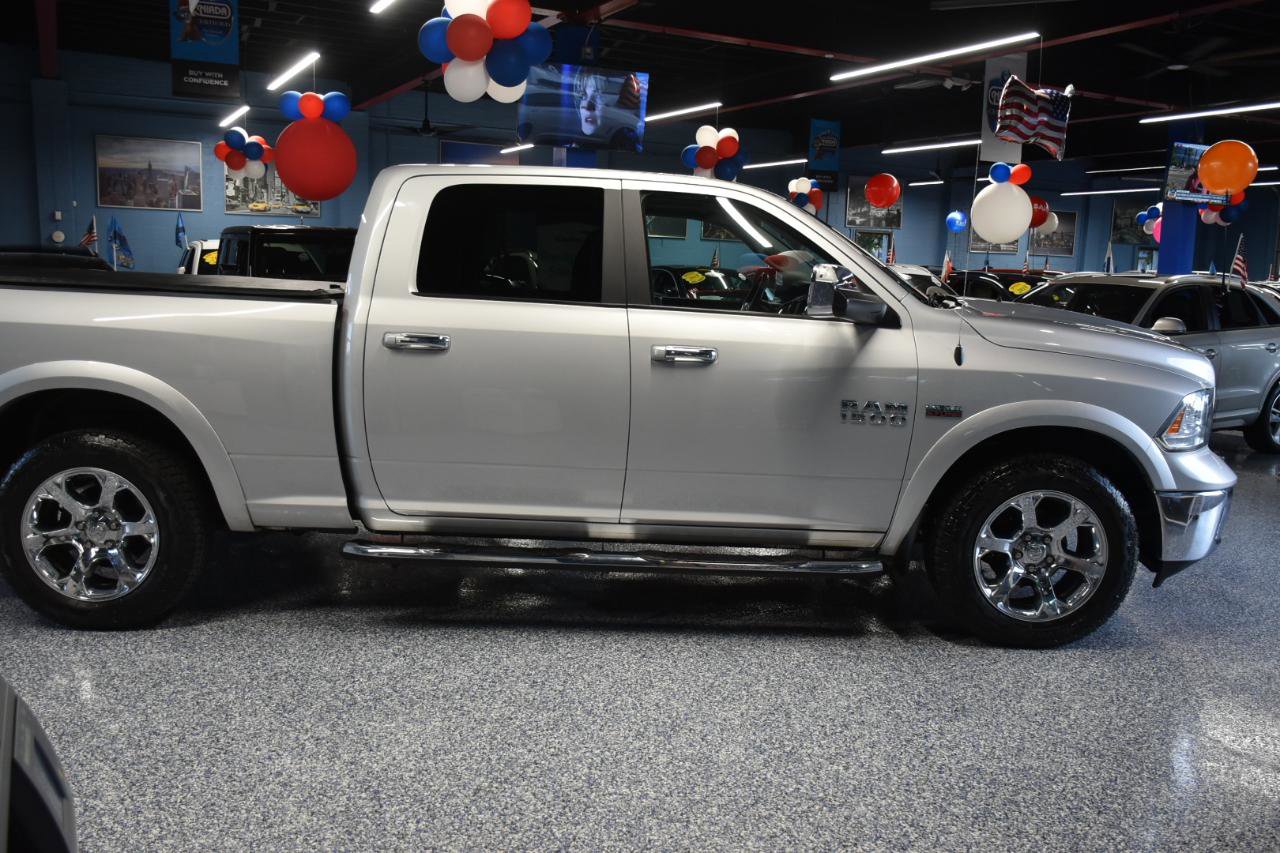 Used 2018 RAM 1500 Laramie image 2