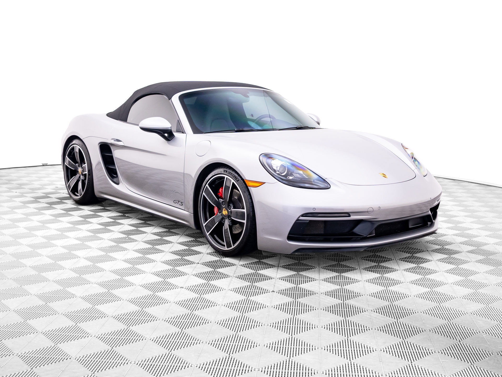 Used 2019 Porsche 718 Boxster GTS RWD image 6