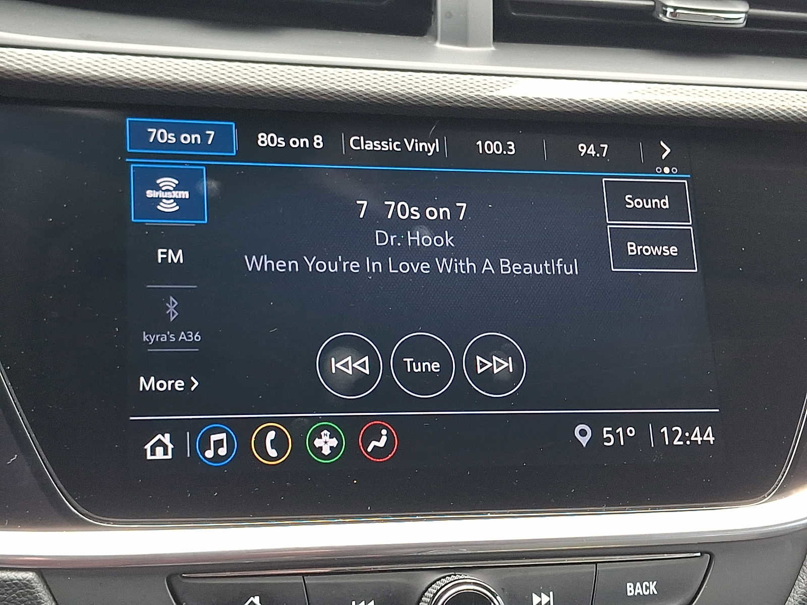 Used 2023 Buick Encore GX Select w/ Sport Touring Package image 19