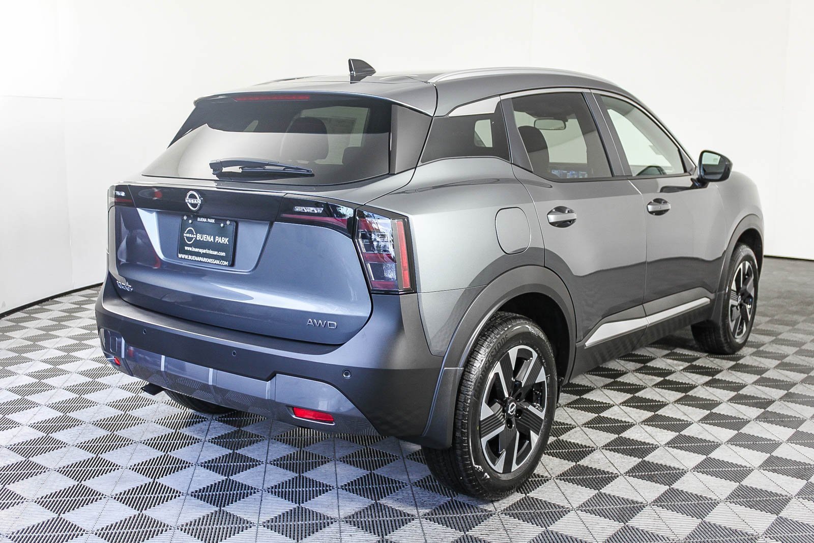New 2026 Nissan Kicks SV w/ SV Premium Package AWD/4WD image 8