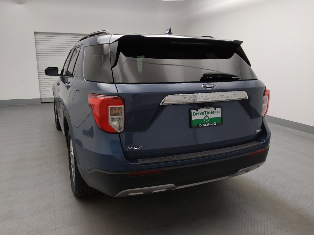 Used 2020 Ford Explorer XLT w/ Equipment Group 202A image 6