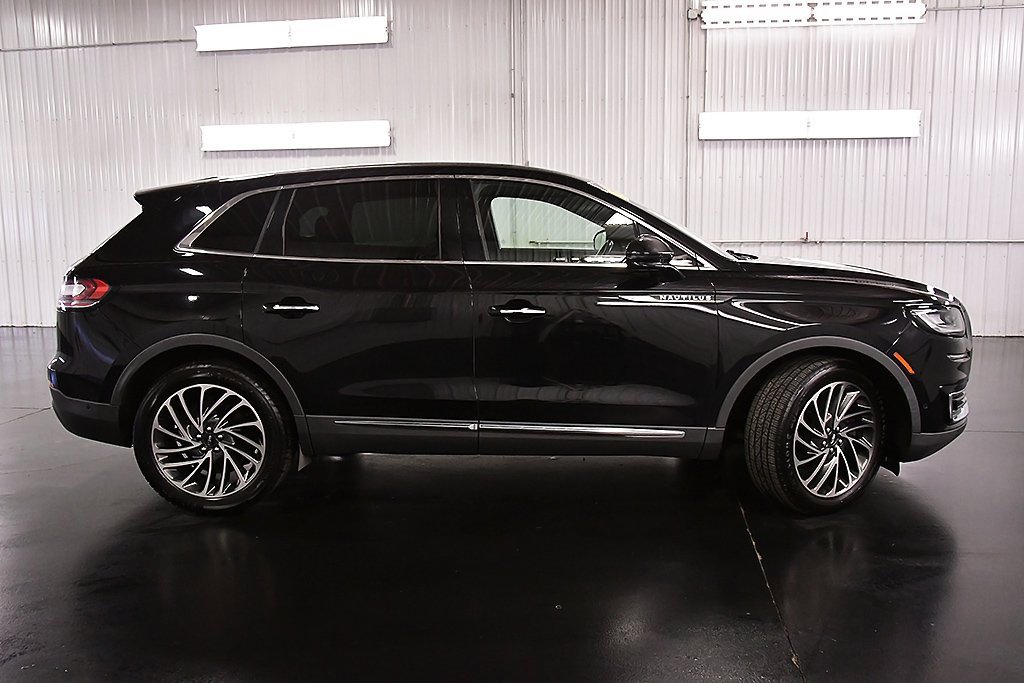 Used 2019 Lincoln Nautilus Reserve image 8