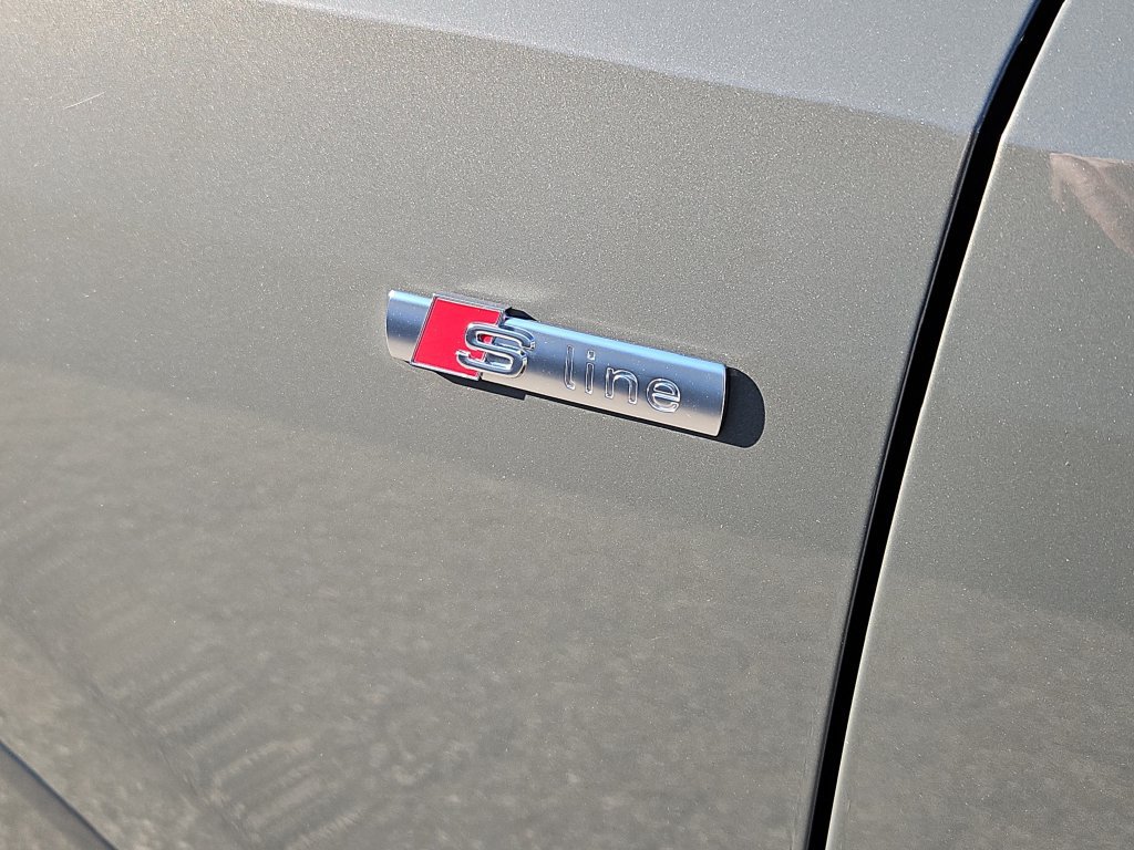 Certified 2024 Audi Q3 2.0T Premium Plus AWD/4WD image 13