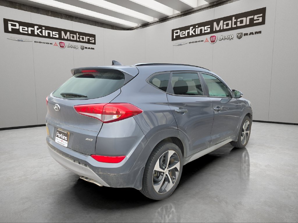 Used 2018 Hyundai Tucson Value w/ Cargo Package AWD/4WD image 5