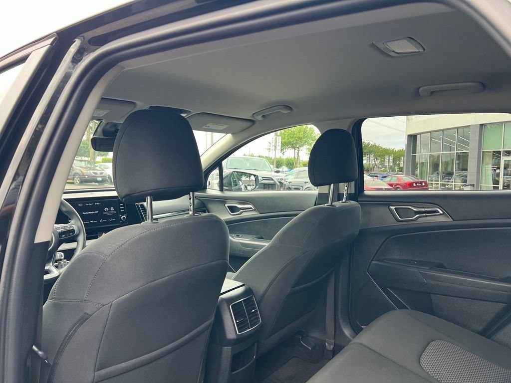 Certified 2023 Kia Sportage LX AWD/4WD image 11
