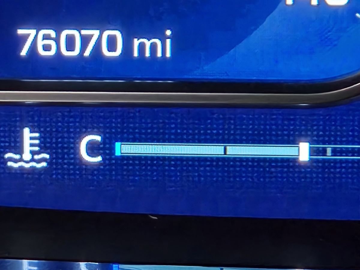 Used 2023 Chevrolet Tahoe High Country image 37