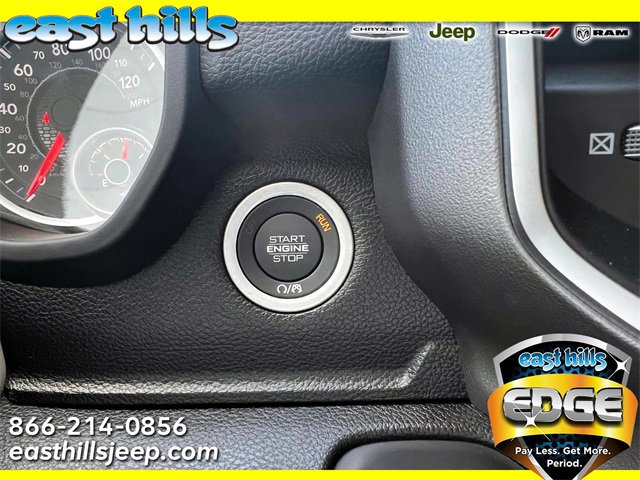 New 2026 RAM 1500 4x4 Crew Cab image 6