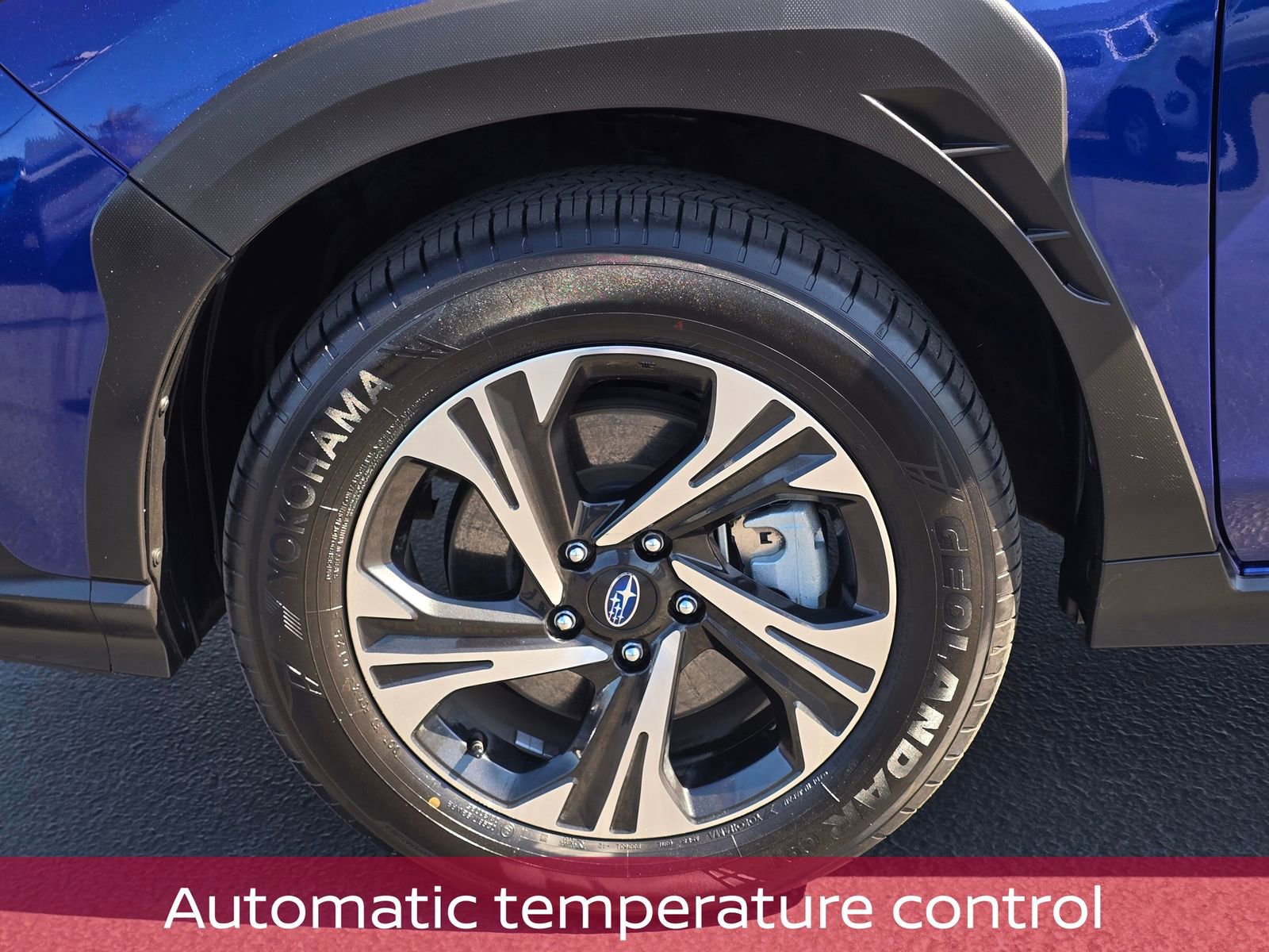 Used 2024 Subaru Crosstrek 2.0i Premium image 10