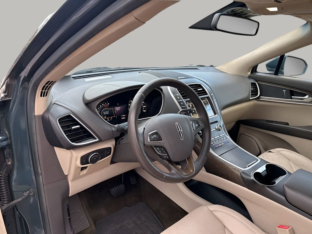 Used 2016 Lincoln MKX Reserve w/ Technology Package image 24