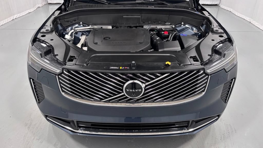 Certified 2026 Volvo XC90 B6 Plus AWD/4WD image 29