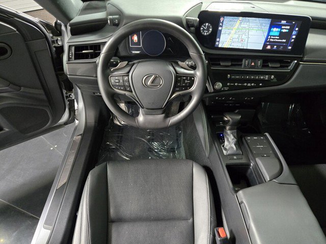 Certified 2022 Lexus ES 350 w/ Premium Package image 17