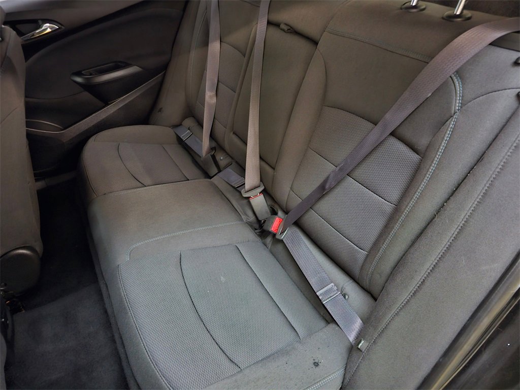 Used 2017 Chevrolet Cruze LT image 17