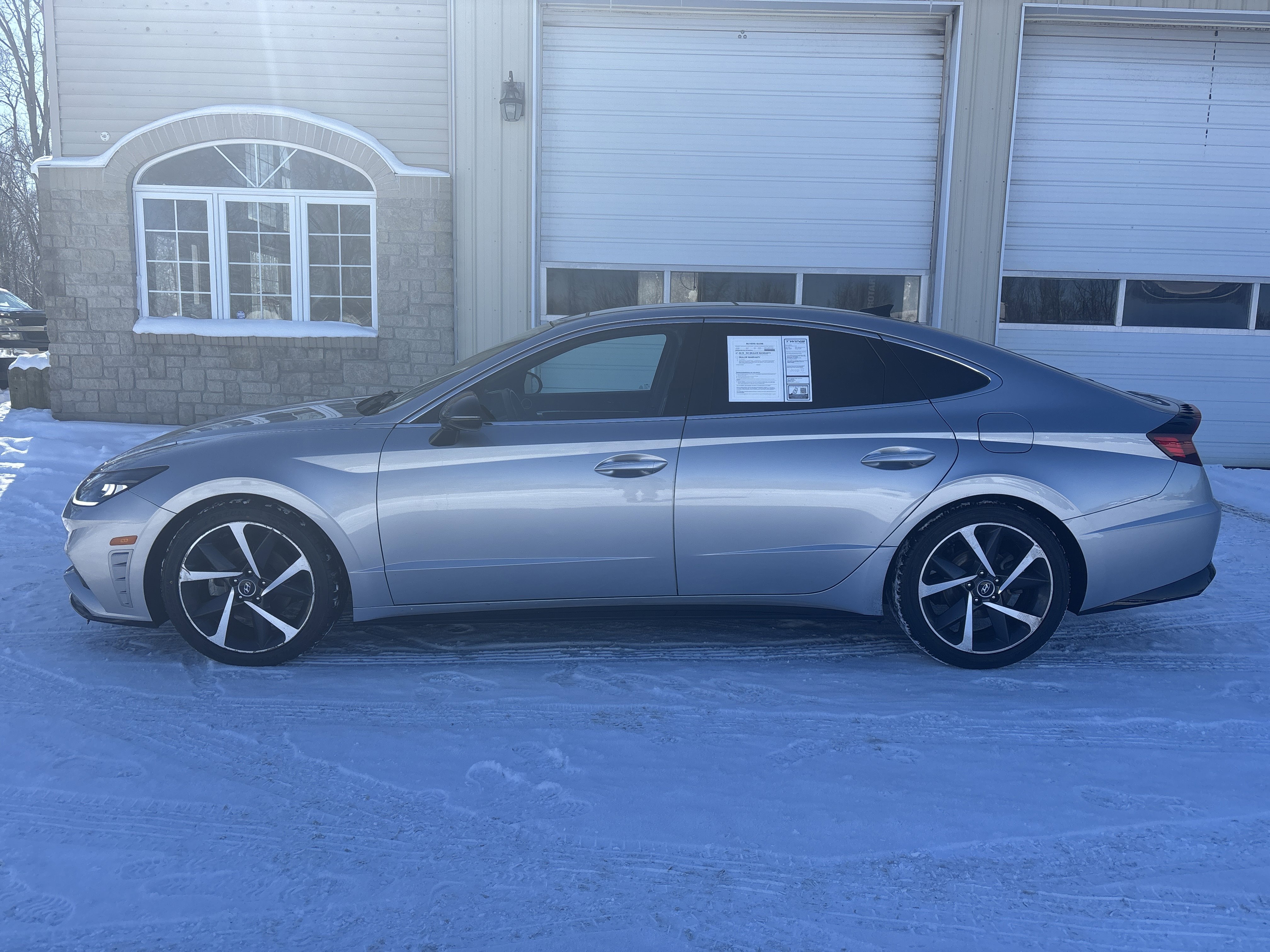 Used 2022 Hyundai Sonata SEL Plus w/ Cargo Package image 11
