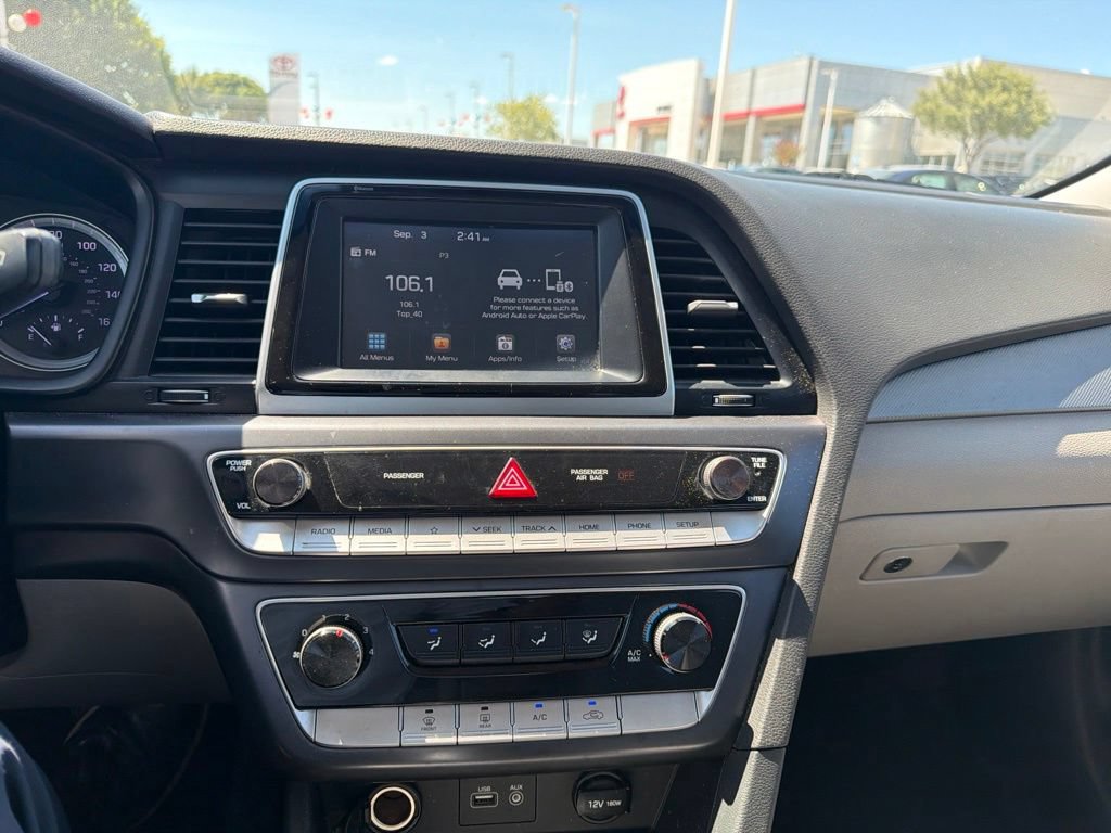 Used 2018 Hyundai Sonata SE FWD image 4