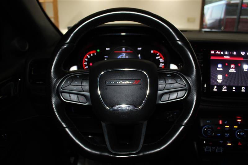 Used 2022 Dodge Durango R/T w/ Blacktop Package AWD/4WD image 19