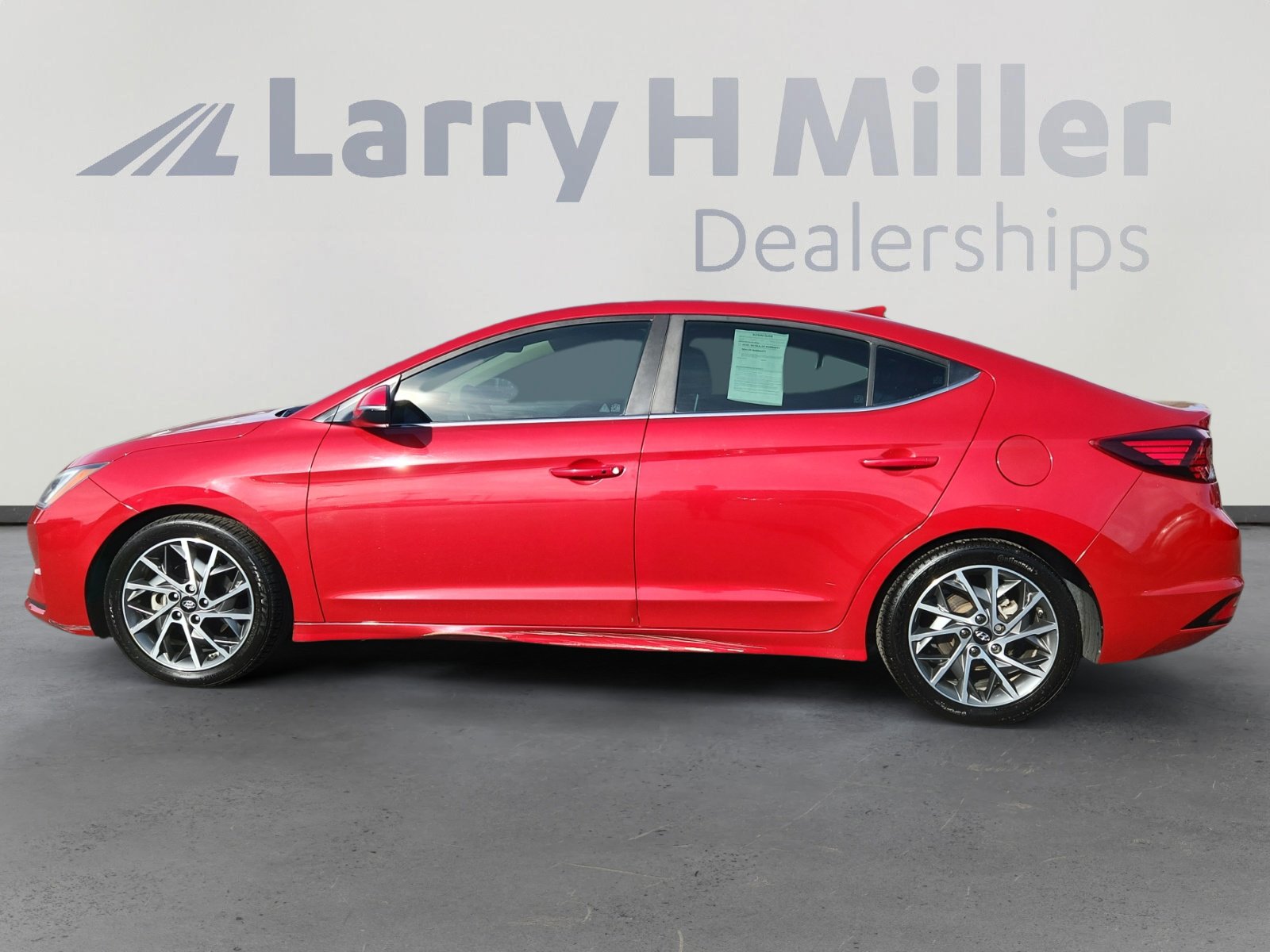 Used 2020 Hyundai Elantra Limited w/ Ultimate Package 03 image 2