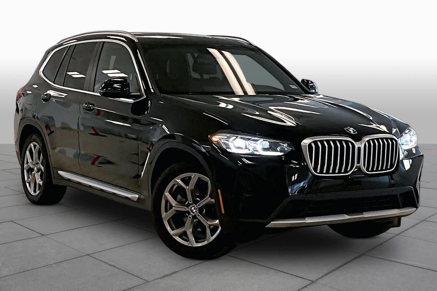 Used 2023 BMW X3 sDrive30i w/ Premium Package w/ZPA RWD image 2
