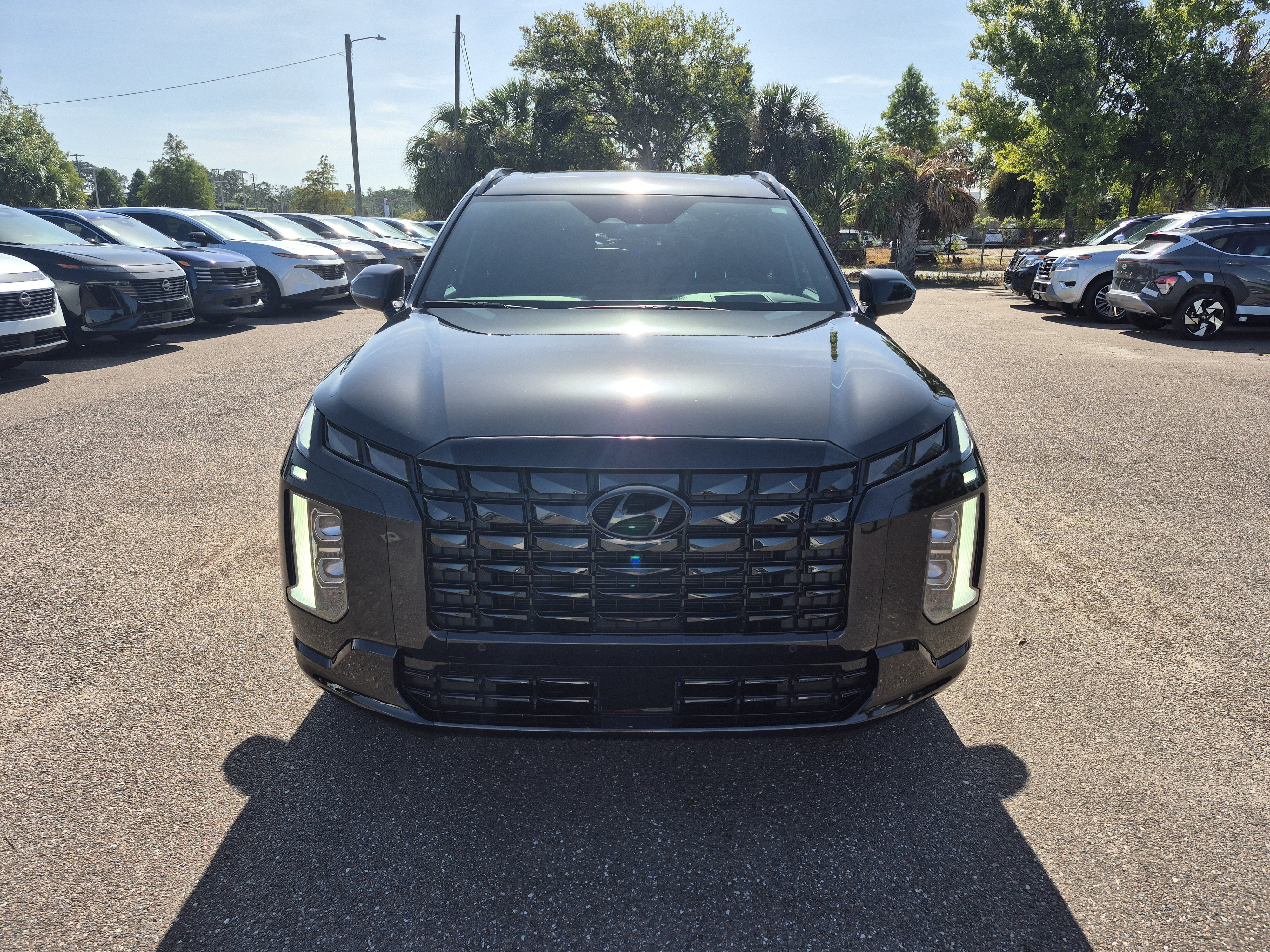 Certified 2024 Hyundai Palisade Calligraphy AWD/4WD image 2