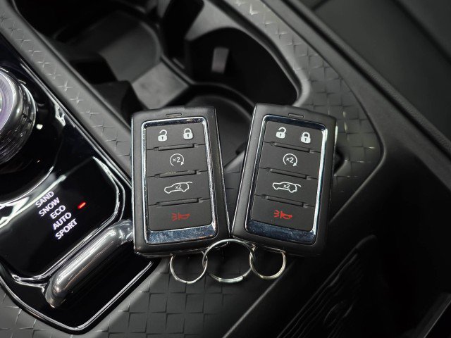 Used 2025 Jeep Wagoneer S Launch Edition AWD/4WD image 47