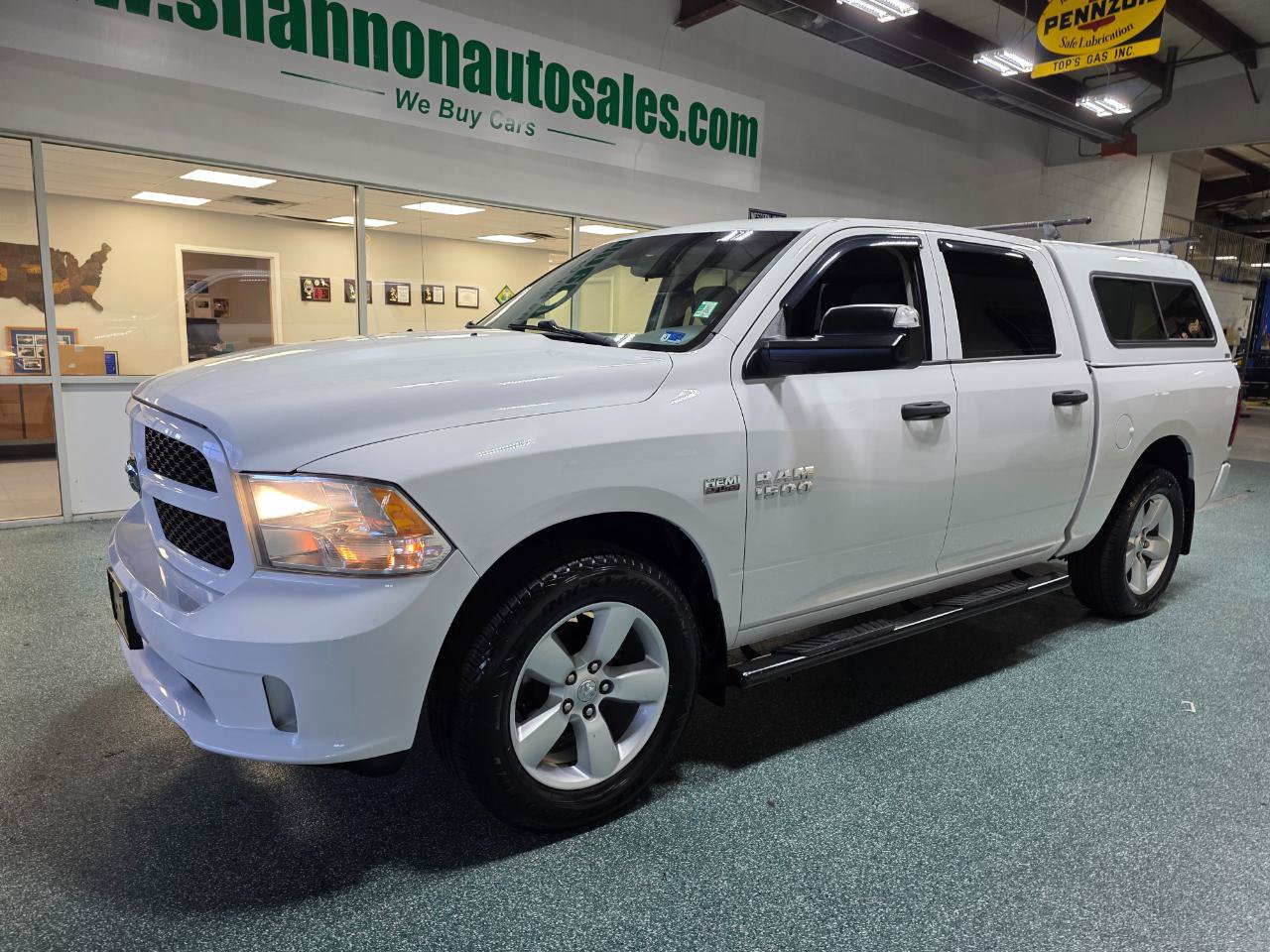Used 2014 RAM 1500 Express image 2